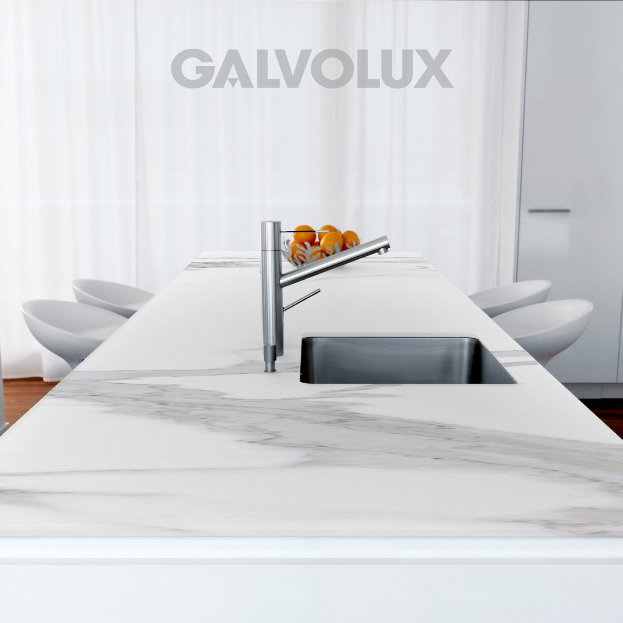 Acilux Shine® - 5 product advantages for an innovative kitchen.